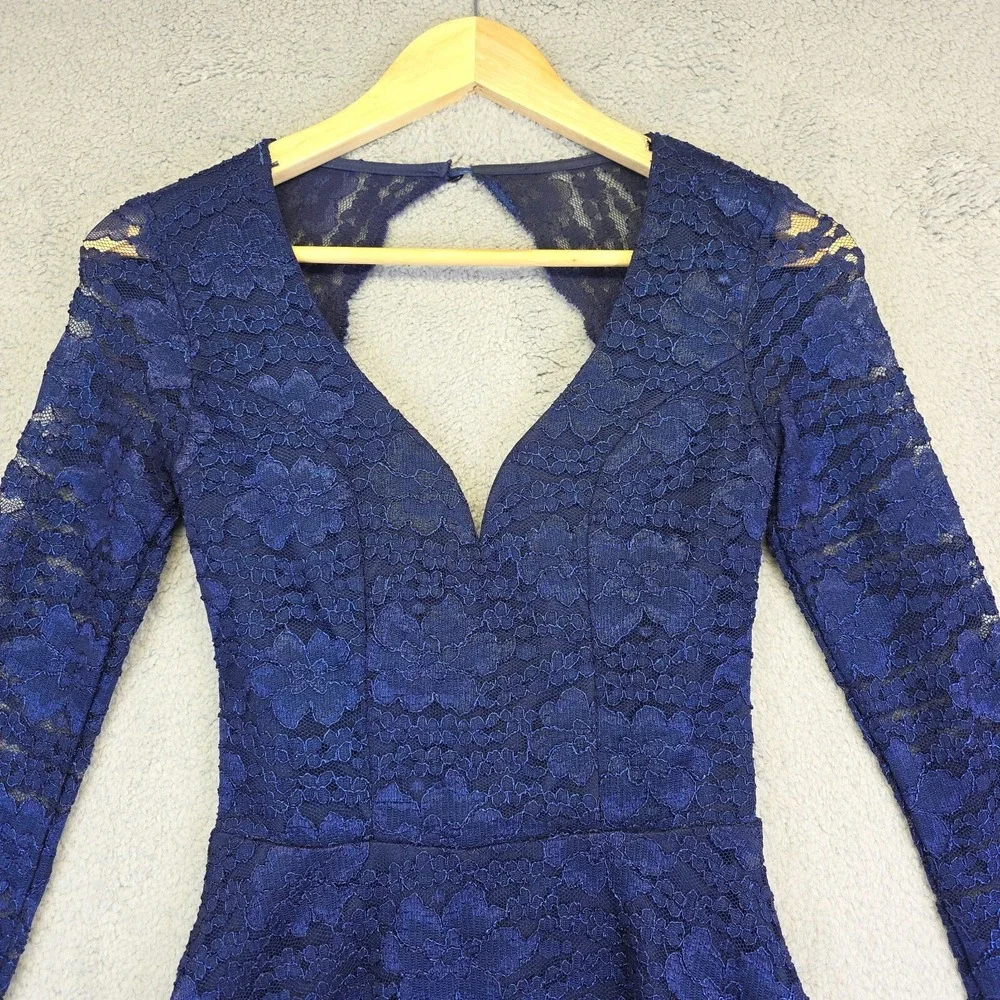 Trixxi Dress Womens XS‎ Blue V Neck Lace Overlay Keyhole Back Cocktail Night Out
